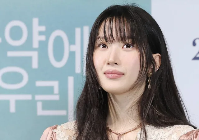 Moon Ga Young บริจาค 50 ล้านวอน ช่วยผู้หญิงและเด็กในเม็กซิโก! 🎉