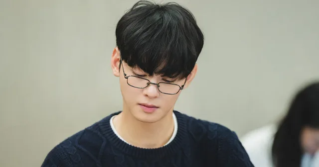 Netflix อัปเดตวันปล่อยซีรีส์ใหม่ของ Cha Eunwoo ท่ามกลางความขัดแย้ง!