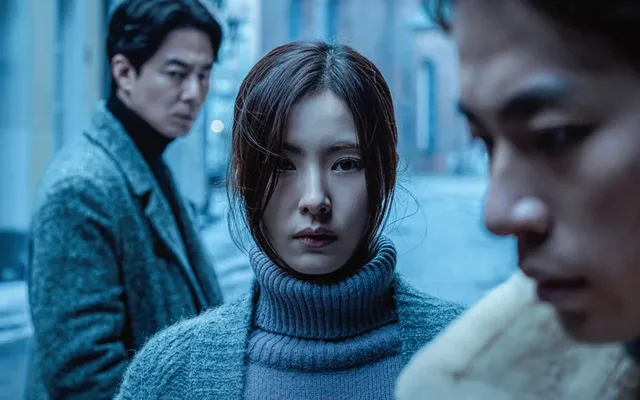 ‘Humint’ ขึ้นแท่นหนังยอดจองตั๋วอันดับ 1! 🎬✨