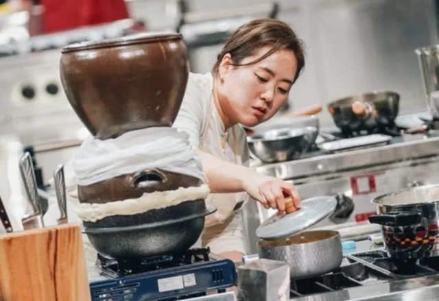 เชฟ Yoon Na Ra เปิดเผยการเรียนหนังสือกับ Koo Kyo Hwan! 🎬🍳