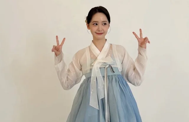 ยุนอาจาก Girls’ Generation ส่งความสุขในวันปีใหม่จีน 🎉