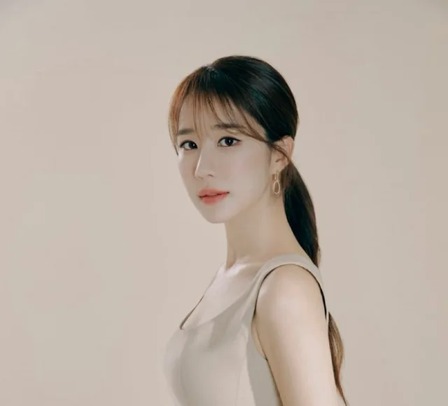 Yoo In Na จะมาแจมใน 'Boyfriend On Demand' บน Netflix! 🎉