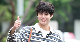 ปาร์คโบกอมสุดเจ๋ง! เซอร์วิสแฟนแบบไม่มอง 😍