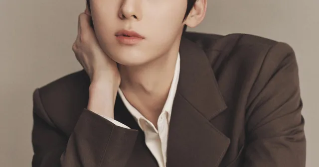 Hwang Min Hyun เปิดใจในไลฟ์! ปังมาก! 🎤✨