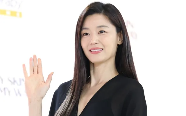 Jun Ji Hyun ซื้ออสังหาฯ มูลค่า 46.8 พันล้านวอน! 🏢💰