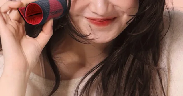 นักแสดงหญิงเกาหลีถูกวิจารณ์เรื่อง…ลูกกลิ้งผม