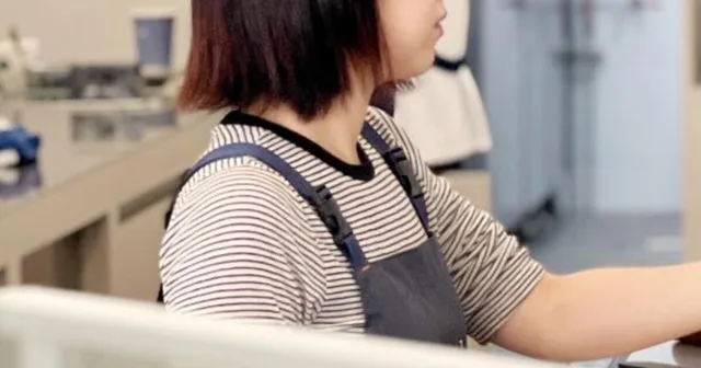 นักแสดงหญิงเดินหน้าสู่เส้นทางใหม่หลังจากกระแสข่าวการกลั่นแกล้งในโรงเรียน