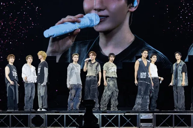 Seventeen ระเบิดความมันส์ที่สิงคโปร์! สื่อทั่วโลกยกให้เป็น 'ราชาแห่งการแสดงสด K-pop' 👑