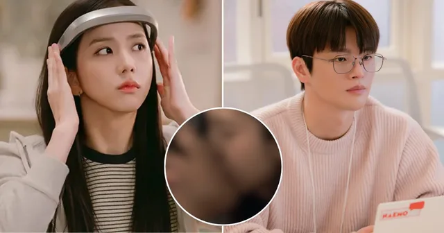 จูบสุดเข้มข้นของ Jisoo BLACKPINK ใน "Boyfriend On Demand" สร้างความตกใจอย่างมาก