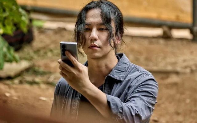 คิมนัมกิลปรากฏตัวพิเศษใน 'Mad Concrete Dreams' สนับสนุนการกลับมาของฮาจองอู