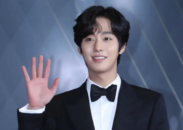 อันฮโยซอบเข้าร่วมงานประกาศรางวัลออสการ์ครั้งที่ 98 เป็นครั้งแรก