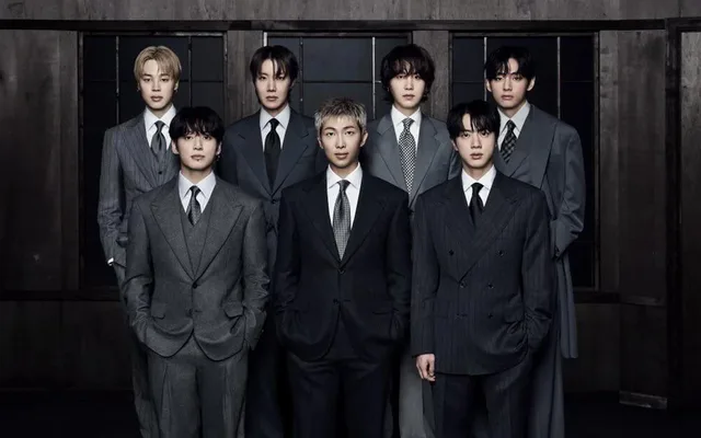 ชาวเน็ตเกาหลีแตกแยกเกี่ยวกับแผนความปลอดภัยสำหรับงานคัมแบ็กของ BTS ที่โซล