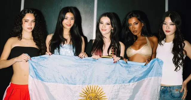 Lollapalooza Argentina เผชิญเสียงวิจารณ์จากโพสต์ที่มี Manon จาก KATSEYE