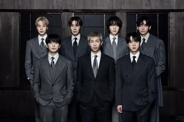 15 เนื้อเพลง BTS ที่พิสูจน์ว่าสิ่งที่พวกเขาร้องคือบทกวีแท้
