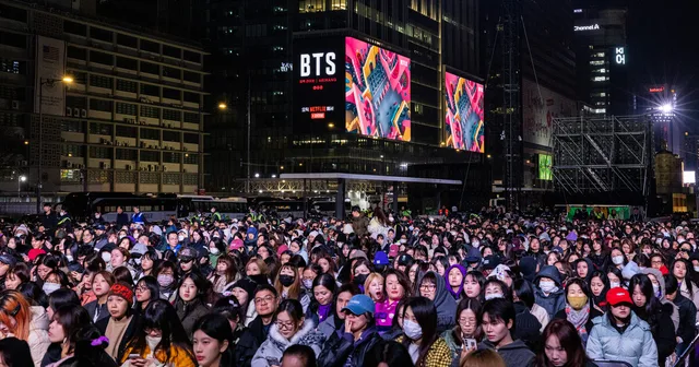 การประเมินจาก HYBE และรัฐบาลเกี่ยวกับคอนเสิร์ต BTS แตกต่างกันอย่างมาก