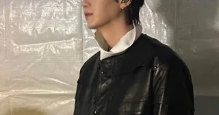 สมาชิก BTS เปิดเผยว่าเขา "เกลียด" การว่ายน้ำ กระตุ้นปฏิกิริยามากมาย