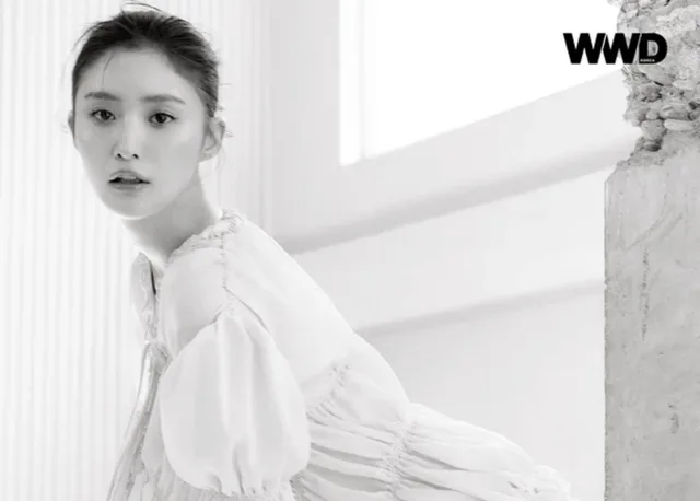 Jeonghwa จาก EXID เปลี่ยนโฉมสู่ภาพลักษณ์ที่สง่างามและมีเสน่ห์ของนักแสดง