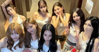 โพสต์ของ JYP Entertainment เกี่ยวกับการ 'ออกจาก' TWICE ทำให้เกิดความกังวลอย่างมาก