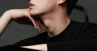 นักแสดงนำจากเว็บตูน BL ยอดนิยมของเกาหลีได้รับการเปิดเผย—ความคิดเห็นแตกแยก