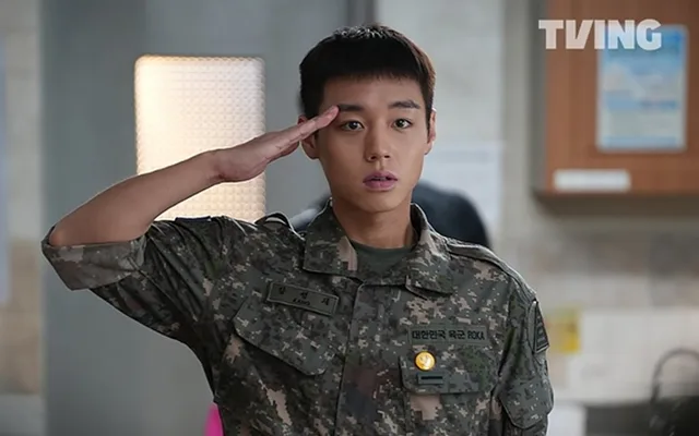 ‘The Legend of Kitchen Soldier’ ของ Park Ji Hoon ยืนยันวันออกอากาศในเดือนพฤษภาคมพร้อมกันทั้ง TVING และ tvN