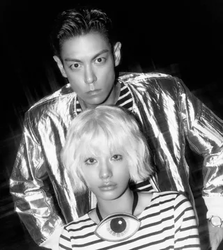 T.O.P และ Nana เผยภาพโปรโมตสุดโดดเด่นก่อนปล่อย MV 'Studio54'