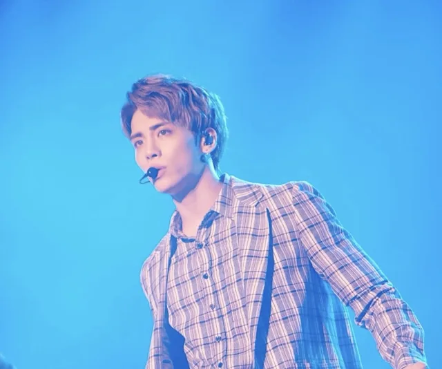 SHINee รำลึกถึงจงฮยอนในวันเกิดด้วยการแสดงความรัก