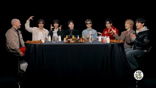 BTS พูดคุยลึกเกี่ยวกับอัลบั้ม 'ARIRANG' ขณะท้าทายปีกเผ็ดใน 'Hot Ones'