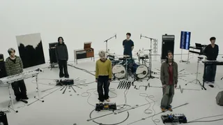 Xdinary Heroes ปล่อยทีเซอร์เพลง 'Voyager' และ 'No Cool Kids Zone'