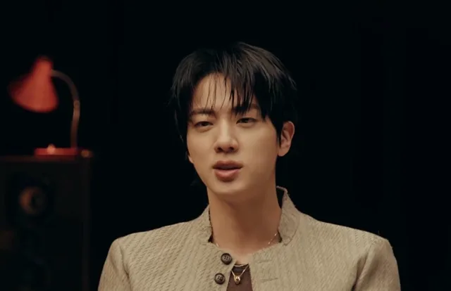 Jin อธิบายเหตุผลที่ไม่อยู่ในเครดิตอัลบั้ม BTS