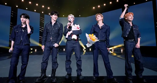 TXT คว้าถ้วยที่ 3 ไปครอง! “Stick With You” แรงไม่หยุดฉุดไม่อยู่บนเวที 'Music Bank' 🔥