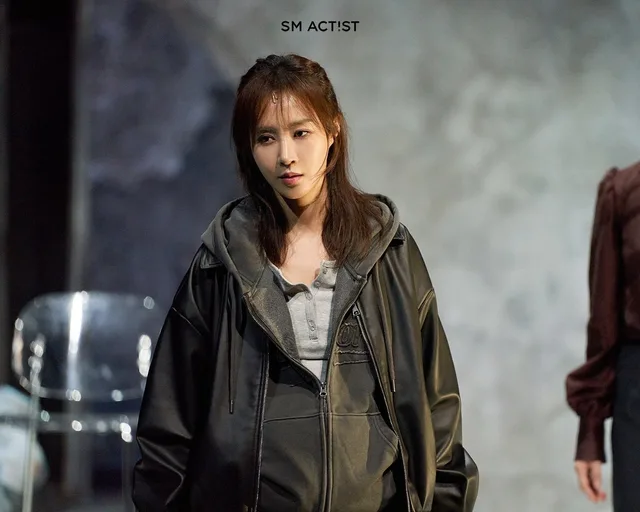 Yuri Girls' Generation พิสูจน์ฝีมือการแสดงสุดเข้มข้นบนเวที!