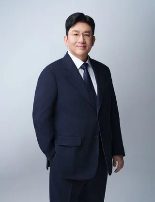 ช็อกวงการ! Bang Si-hyuk ผู้ทรงอิทธิพลแห่ง K-pop อาจเป็นตัวแปรเสี่ยงครั้งใหญ่?