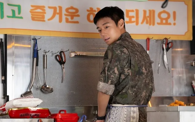 Park Ji Hoon กลับมาพร้อมซีรีส์ใหม่ 'The Legend of Kitchen Soldier' ในบทบาททหารพ่อครัวสุดป่วน!