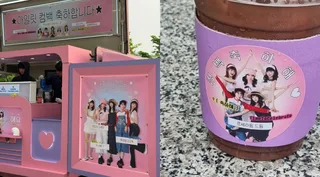 LE SSERAFIM ส่ง Coffee Truck น่ารักๆ ให้กำลังใจแฟนคลับ ILLIT และ KATSEYE