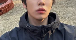 น้องชายของ Chaeyoung วง TWICE หล่อจนเป็นไวรัล ชาวเน็ตอึ้งในความ JYP Visuals!
