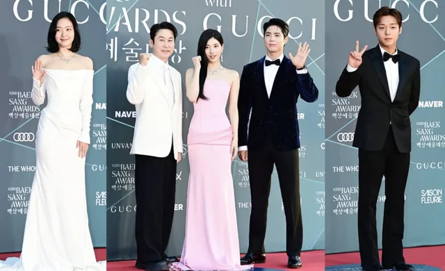 รวมภาพคนดังเฉิดฉายบนพรมแดงงาน '62nd Baeksang Arts Awards'