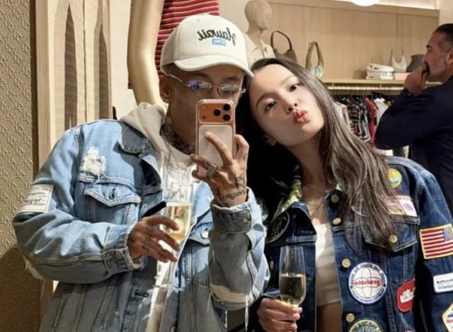 Dok2 และ Lee Hi ควงคู่โชว์หวานในชุดเดนิมคู่รักที่งานอีเวนต์