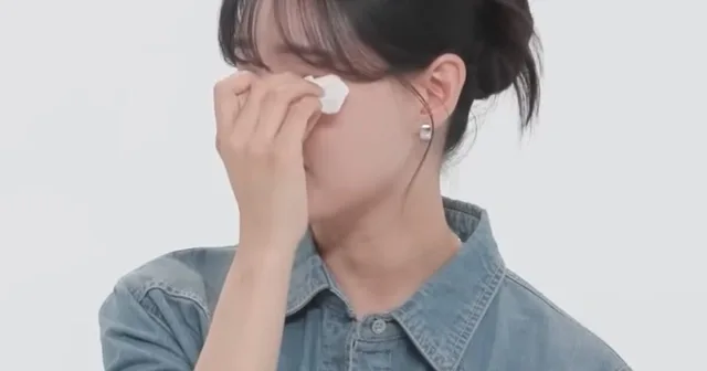 Song Jieun น้ำตาคลอ หลังเจอคอมเมนต์สุดเกลียดชังเกี่ยวกับเธอกับสามี