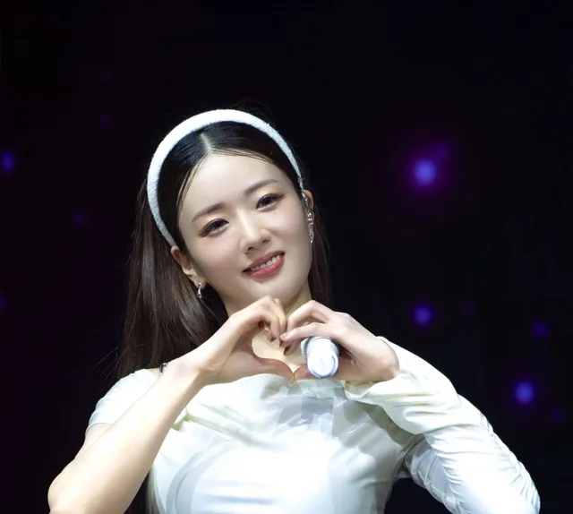 Apink และ STAYC เตรียมร้องเพลงอวยพรงานแต่ง Yoon Bomi และ Rado