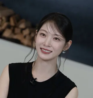 Jeongyeon วง TWICE หลั่งน้ำตาขอบคุณพี่สาว Gong Seung Yeon ที่อยู่เคียงข้างในช่วงเวลาที่ยากลำบาก