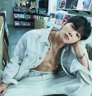 Jungkook BTS จุดกระแสคอลเลกชันพิเศษกับ Calvin Klein แฟนๆ ลุ้นหนักมาก!