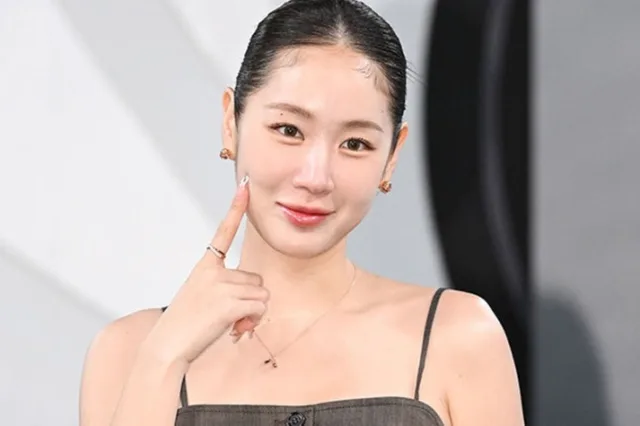 Soyou เล่าประสบการณ์หมดสติล้มตกบันไดระหว่างถ่าย MV เพราะความดันต่ำ