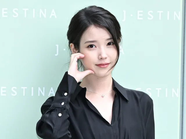 IU ฉลองวันเกิดด้วยการบริจาคเงินมหาศาลเพื่อช่วยเหลือผู้ด้อยโอกาส