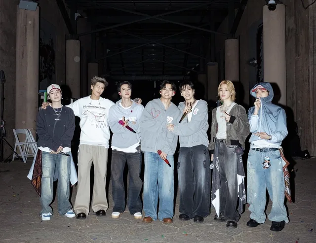 BTS ยังแรงไม่หยุด! "SWIM" ครองอันดับ 1 ชาร์ต Billboard Global Excl. U.S. อีกสัปดาห์