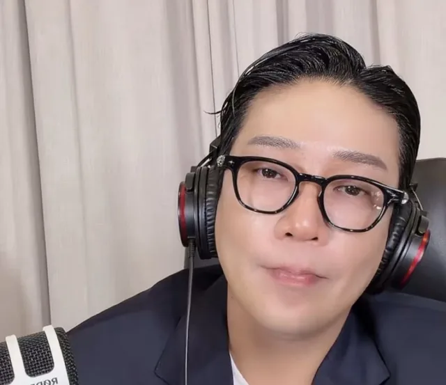 MC Mong ขอโทษ Baekhyun วง EXO กลางไลฟ์สดที่เต็มไปด้วยประเด็นร้อน