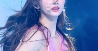 Sullyoon วง NMIXX เผยโมเมนต์ที่รู้ตัวว่าสวยเป๊ะมาตั้งแต่เด็ก