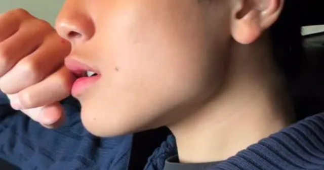 นักแสดงเด็กถูกเข้าใจผิดว่าเป็น AI เพราะหน้าเหมือนนักแสดงร่วมมากเกินไป