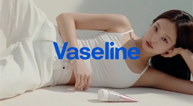 Jennie วง BLACKPINK สร้างประวัติศาสตร์! ขึ้นแท่น Global Ambassador คนแรกของ Vaseline ในรอบ 150 ปี