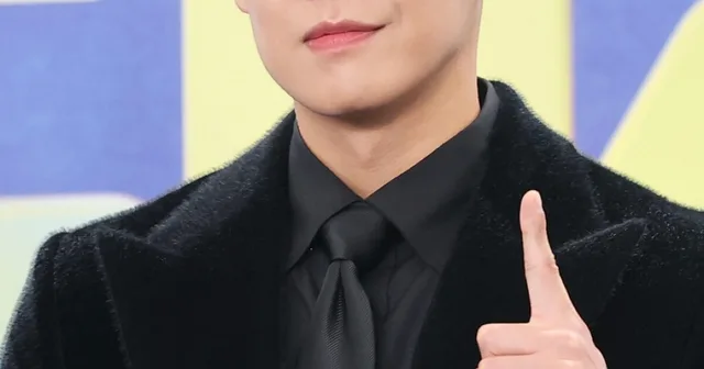 Lee Joon เล่าชีวิตวัยเรียนสุดลำบาก เคยซ่อนตัวในตู้เสื้อผ้าที่โรงเรียนหนีแมลงสาบ