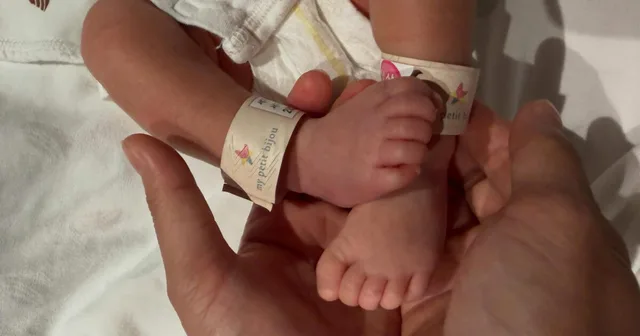 คู่รักนักแสดงดัง Lee Si Eon และ Seo Ji Seung ต้อนรับลูกชายคนแรก!
